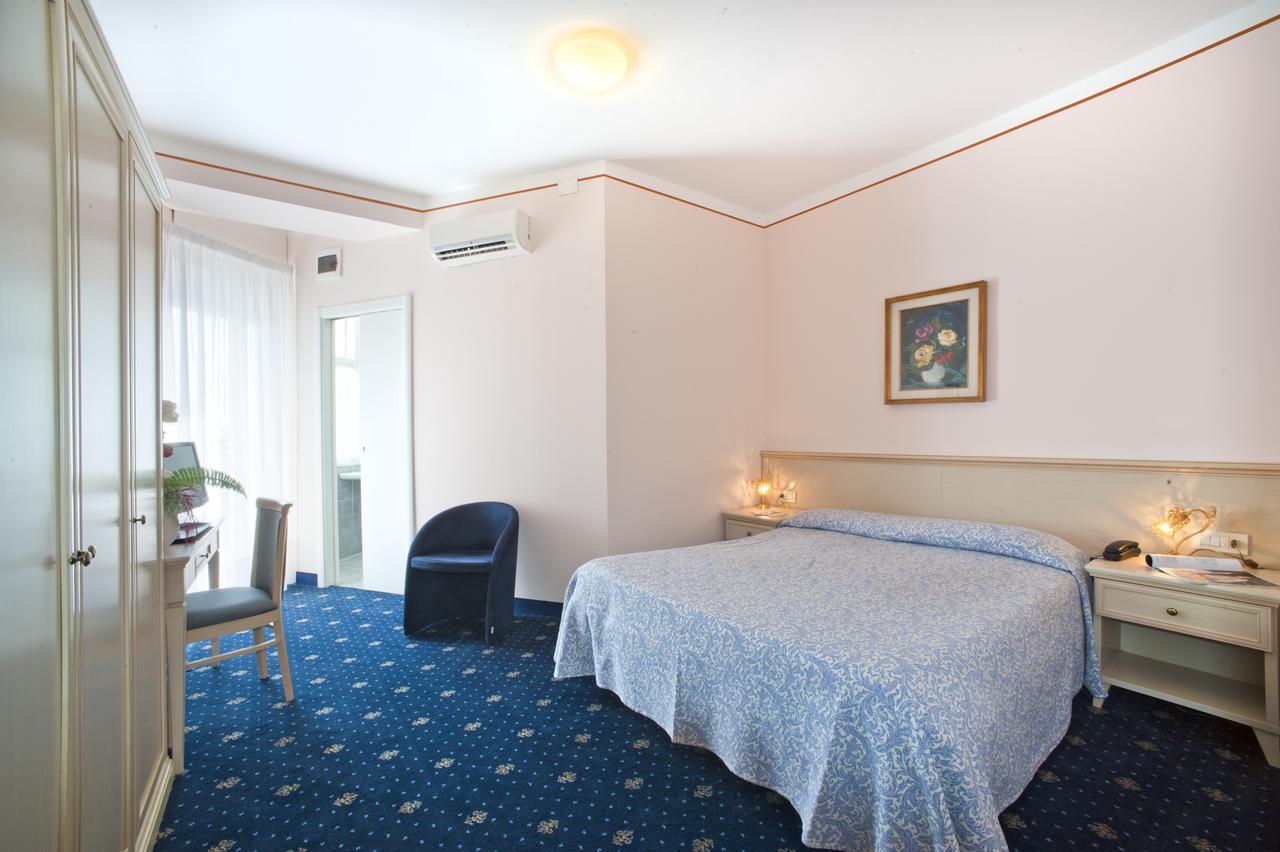 Terme Villa Pace Abano Terme Ngoại thất bức ảnh